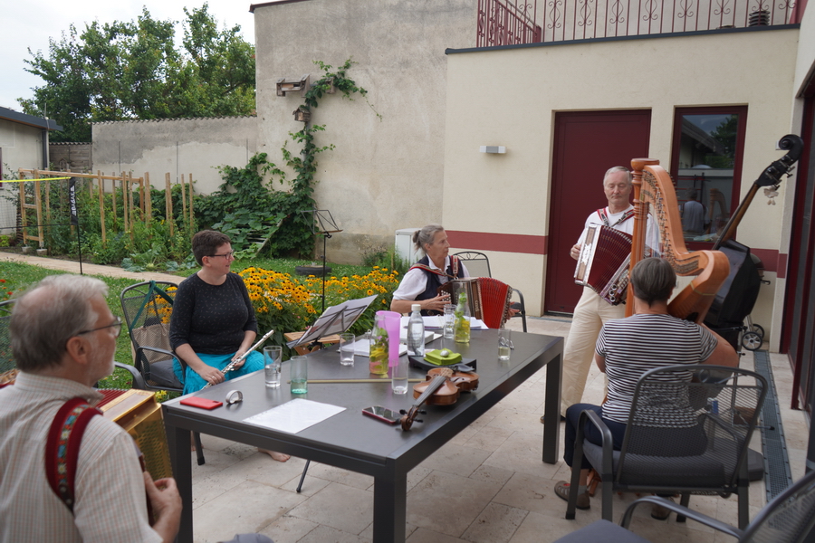 (c) Maria Neustifter