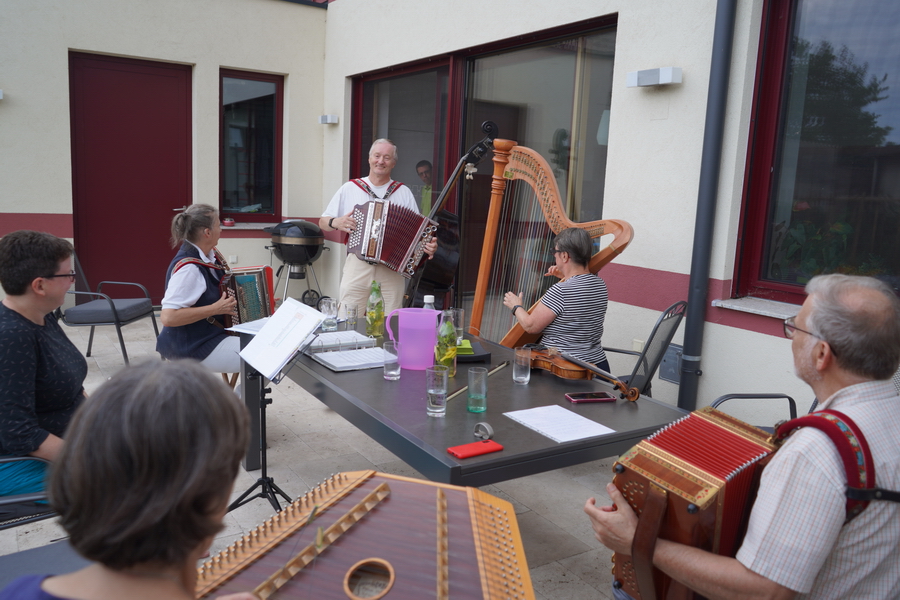 (c) Maria Neustifter